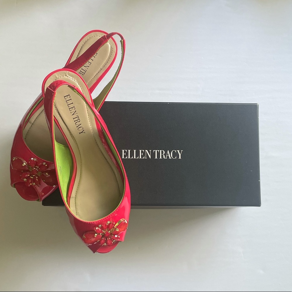 Ellen Tracy Flamingo Coral Slingback Shoe Size 6.5